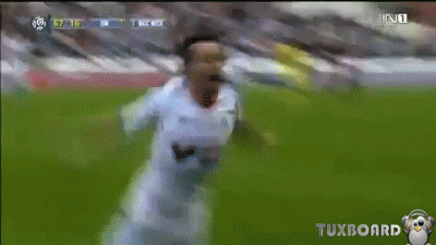 九游娱乐- 德罗巴迎来十二赛季出色发挥，加拿大队观众热烈欢呼！再创辉煌时刻