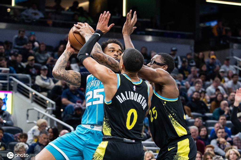 九游-国际比赛日NBA常规赛焦点战；夏洛特黄蜂防线松动；媒体盛赞；数据趋势出现新变化的简单介绍